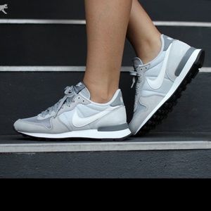 Nike Internationalist Shoes Sz 7